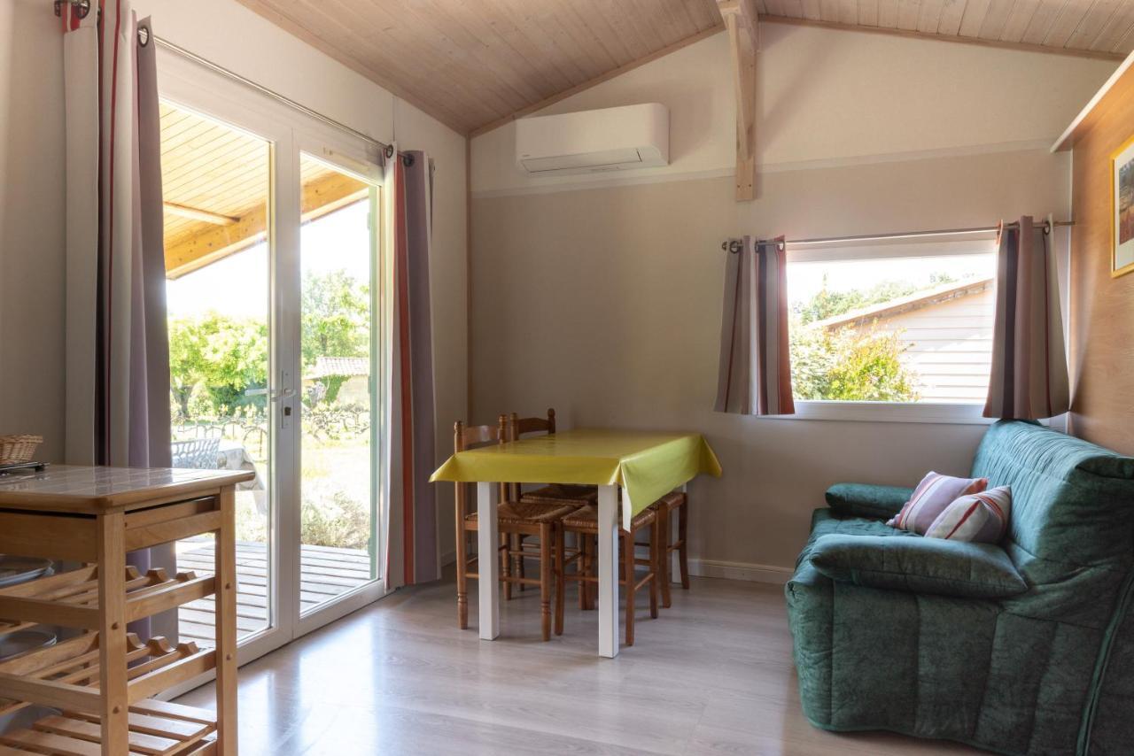 Domaine Des Bridoux Village De Gites Mirabel-aux-Baronnies Экстерьер фото